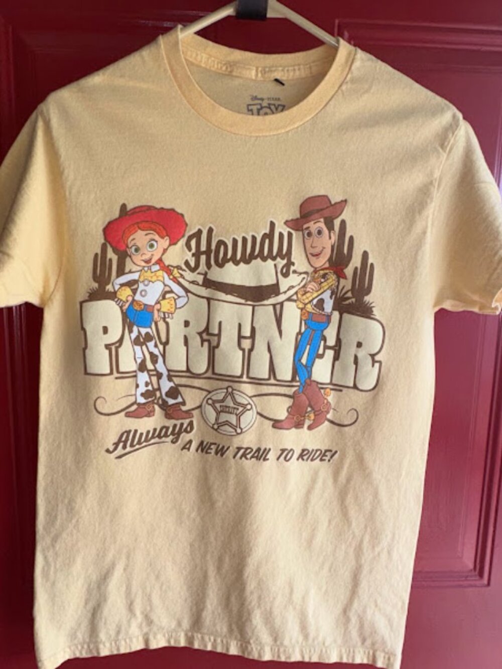 Women's Disney Pixar Toy Story Size Small "Howdy Partner" T-Shirt